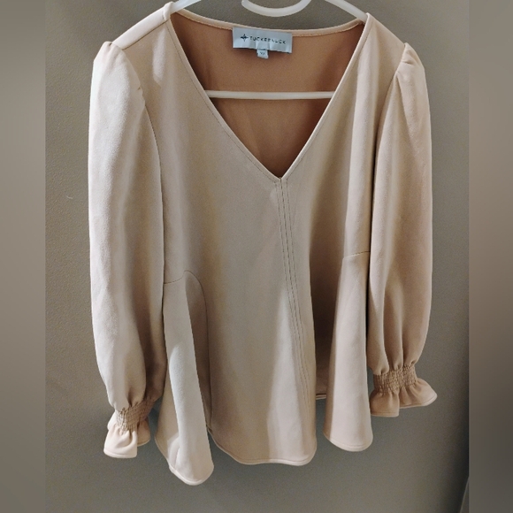 $128 Women's Tuckernuck Size XS Easton Suede Blouse In Bone - Picture 7 of 12